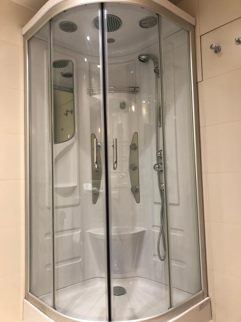Apartament Piteus Centre Сан Лоренцо де Морунис Екстериор снимка