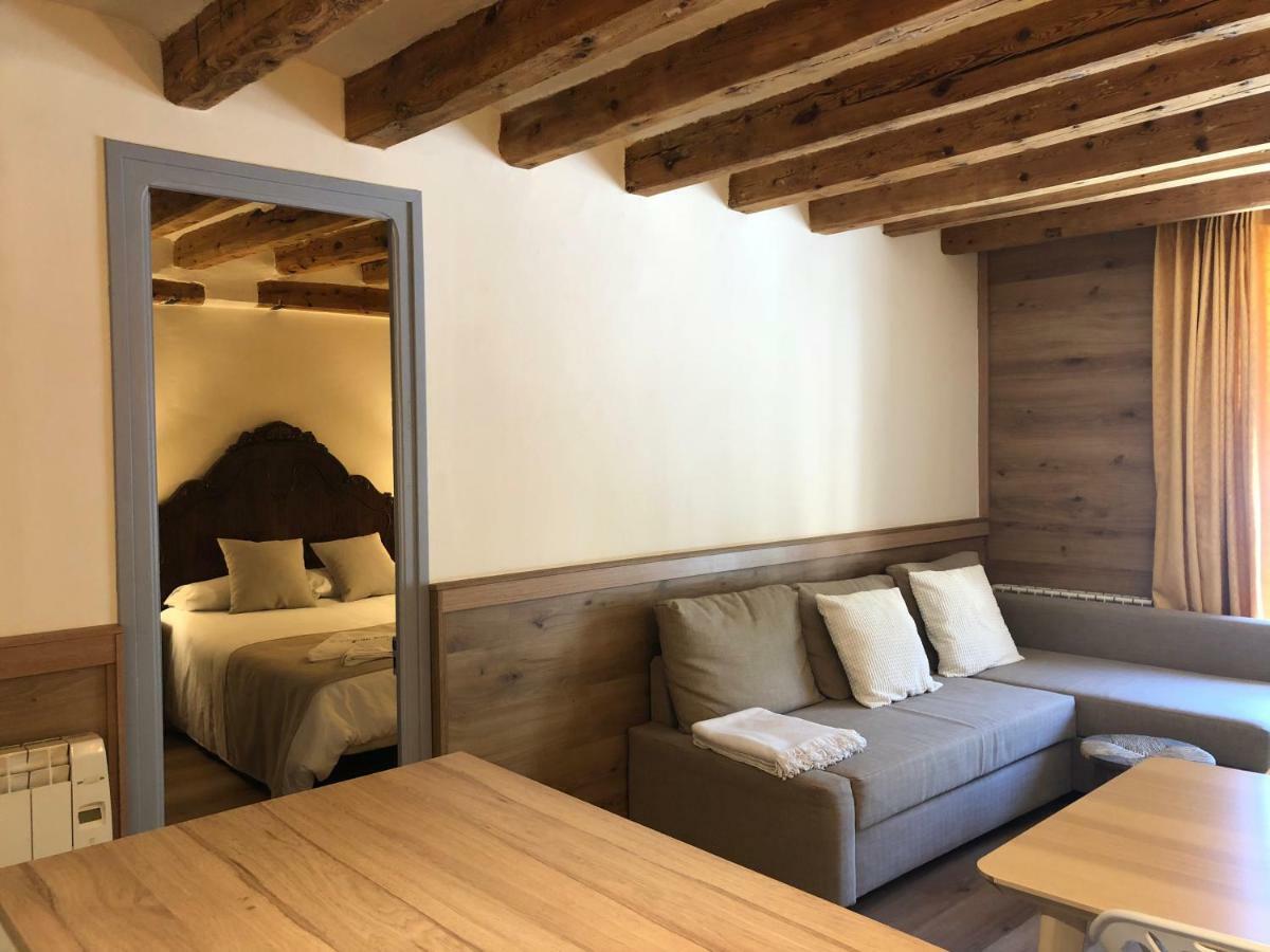 Apartament Piteus Centre Сан Лоренцо де Морунис Екстериор снимка